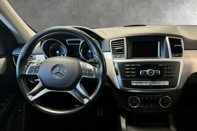 mercedes-benz-ml250-diesel-2015-big-11
