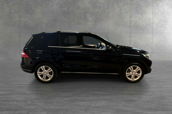 mercedes-benz-ml250-diesel-2015-big-6