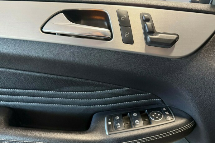 mercedes-benz-ml250-diesel-2015-big-17