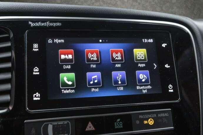mitsubishi-outlander-elektrisitetbensin-2019-big-15
