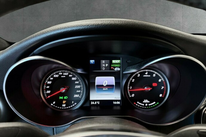 mercedes-benz-c-klasse-elektrisitetbensin-2018-big-11