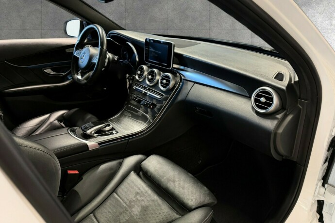 mercedes-benz-c-klasse-elektrisitetbensin-2018-big-27
