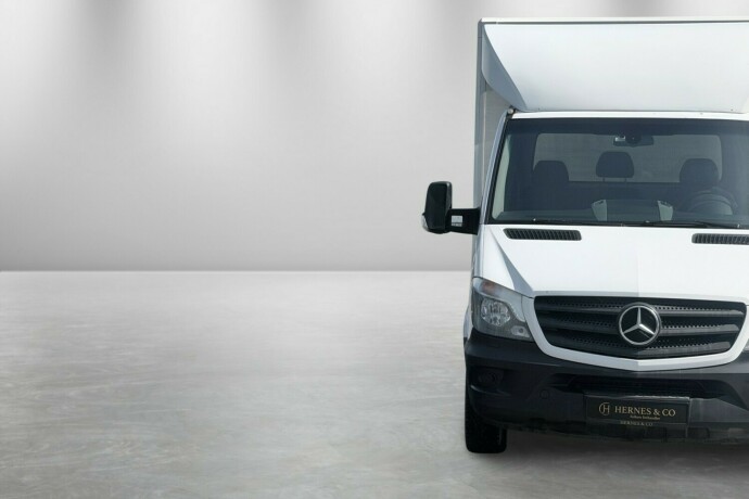 mercedes-benz-sprinter-diesel-2016-big-3