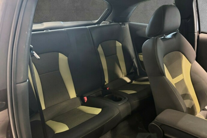 audi-a1-bensin-2012-big-22