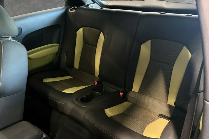 audi-a1-bensin-2012-big-23