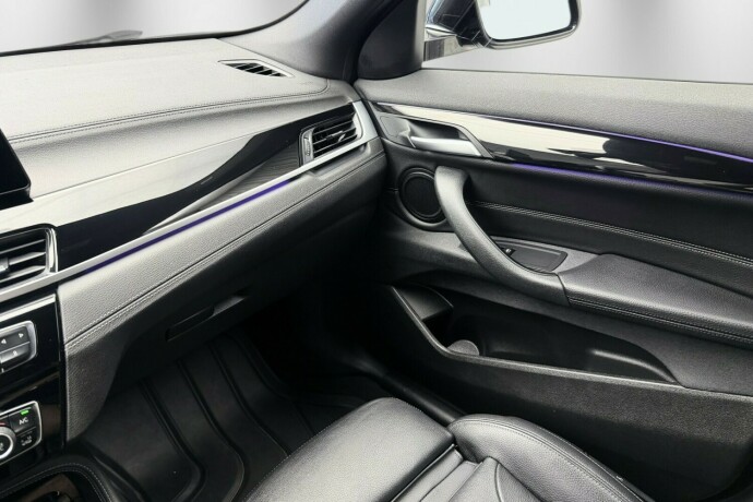bmw-x2-elektrisitetbensin-2021-big-32