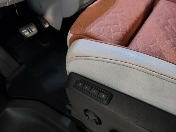 volkswagen-id-buzz-elektrisitet-2023-big-32