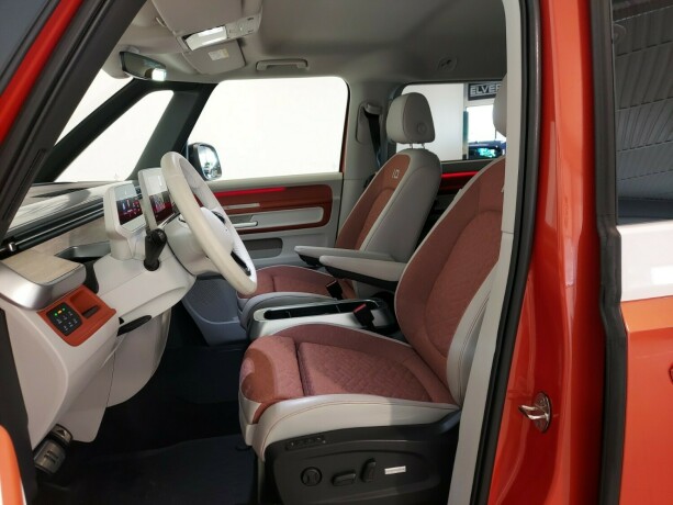volkswagen-id-buzz-elektrisitet-2023-big-18