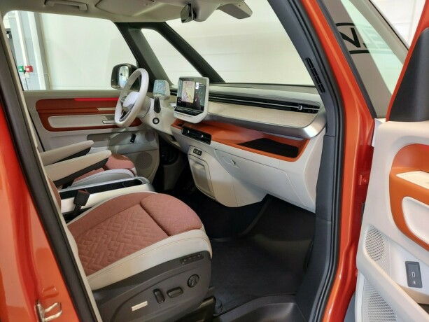 volkswagen-id-buzz-elektrisitet-2023-big-21