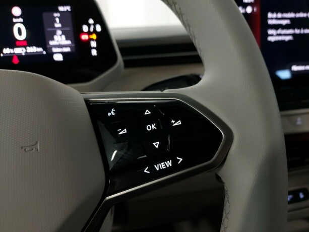volkswagen-id-buzz-elektrisitet-2023-big-36