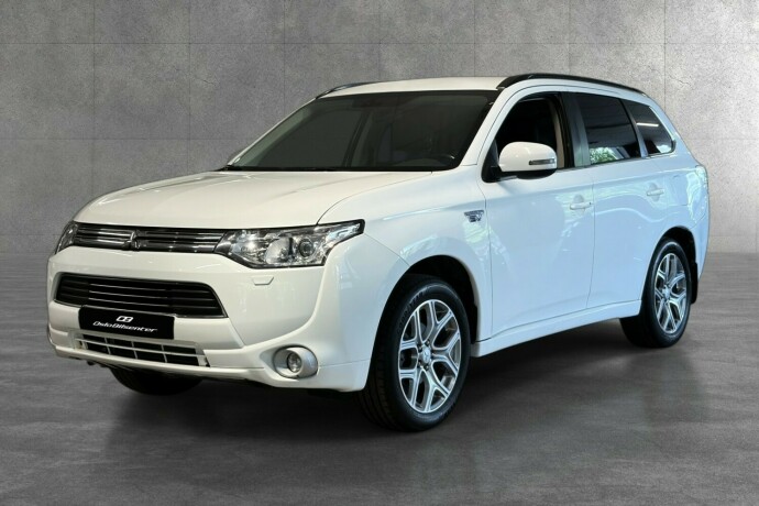mitsubishi-outlander-elektrisitetbensin-2014-big-27