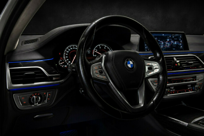 bmw-7-serie-diesel-2017-big-23