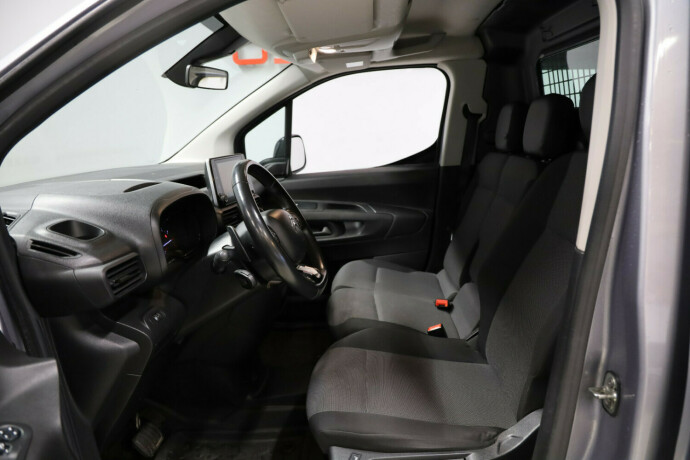 citroen-berlingo-diesel-2021-big-6