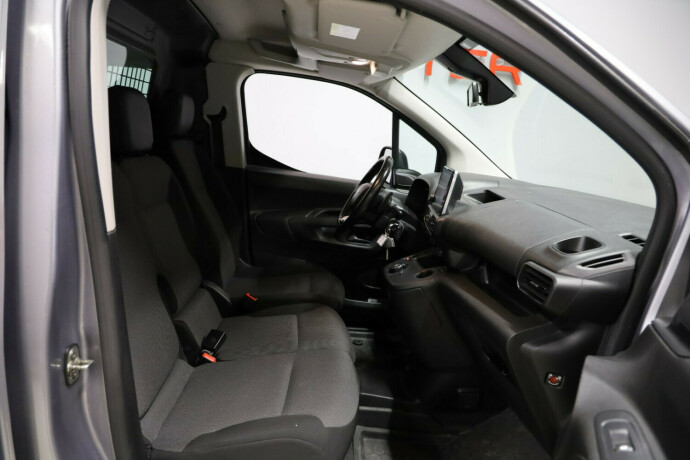 citroen-berlingo-diesel-2021-big-8