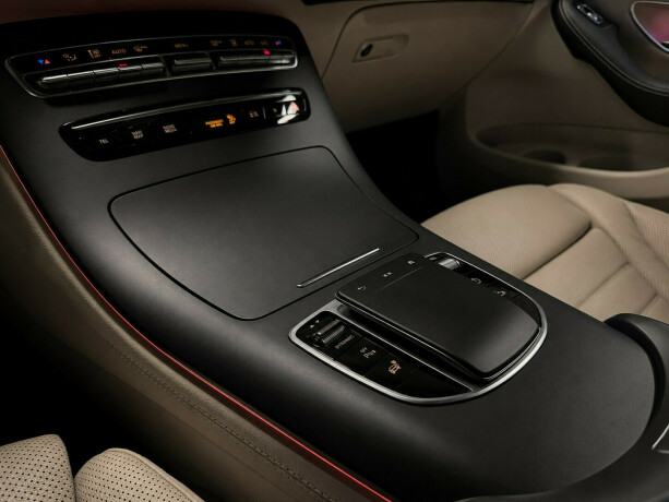 mercedes-benz-eqc400-elektrisitet-2020-big-17