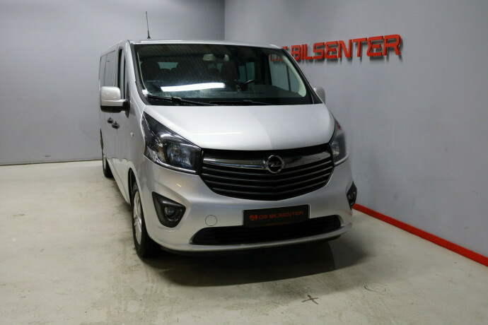 opel-vivaro-diesel-2017-big-1