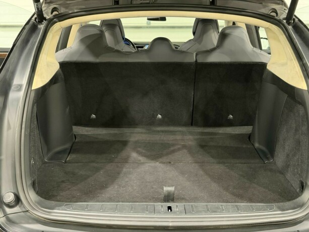 tesla-model-x-elektrisitet-2017-big-11