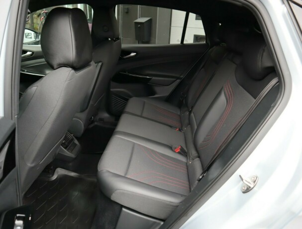 volkswagen-id5-gtx-elektrisitet-2022-big-15