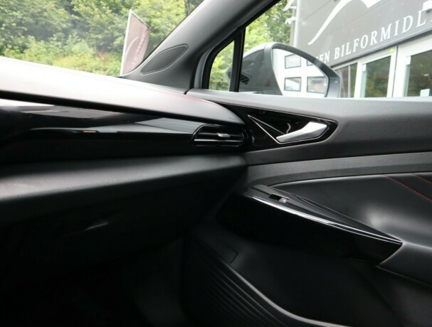 volkswagen-id5-gtx-elektrisitet-2022-big-21