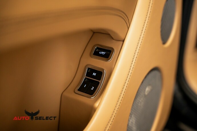 bentley-bentayga-bensin-2018-big-24