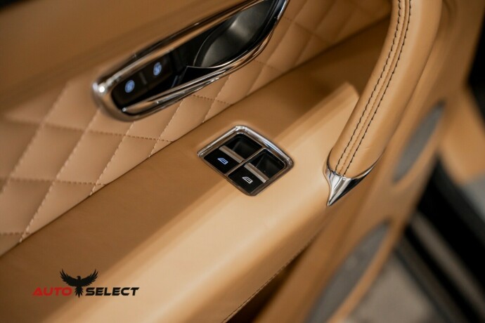 bentley-bentayga-bensin-2018-big-61