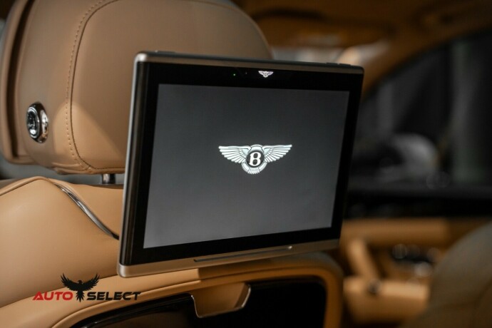 bentley-bentayga-bensin-2018-big-68