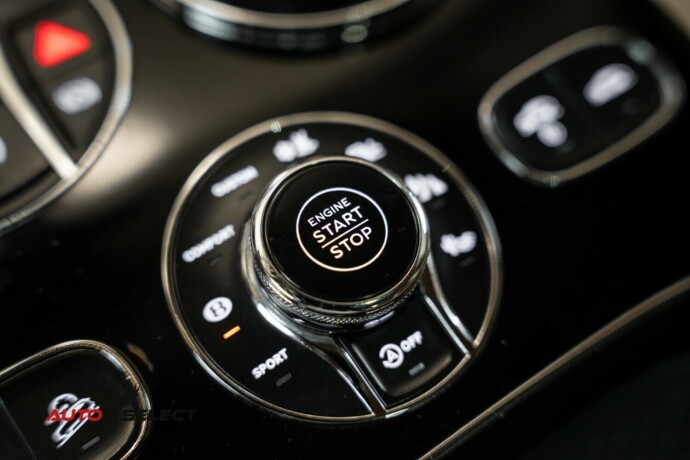 bentley-bentayga-bensin-2018-big-56