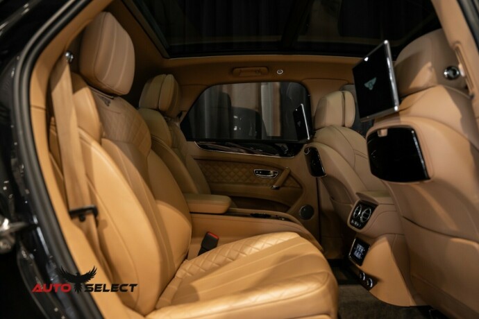 bentley-bentayga-bensin-2018-big-80