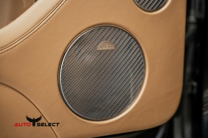 bentley-bentayga-bensin-2018-big-63
