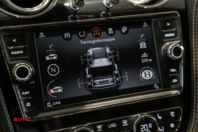bentley-bentayga-bensin-2018-big-47
