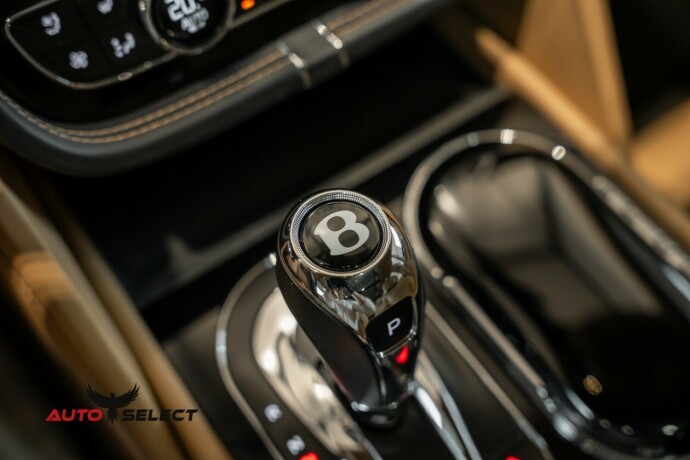bentley-bentayga-bensin-2018-big-54
