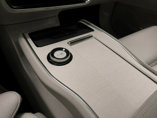 volvo-ex90-elektrisitet-2025-big-15