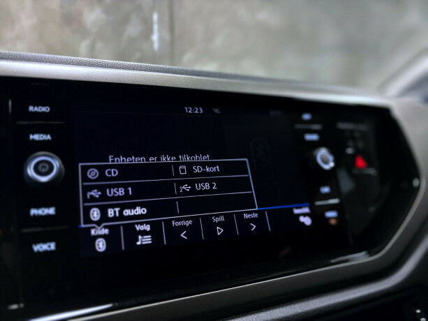 volkswagen-polo-bensin-2019-big-12