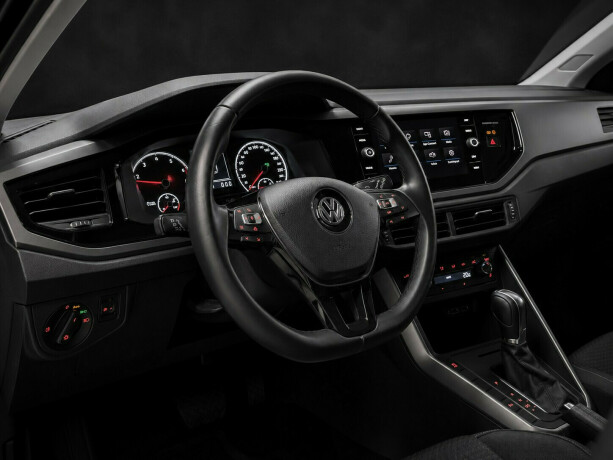 volkswagen-polo-bensin-2019-big-15