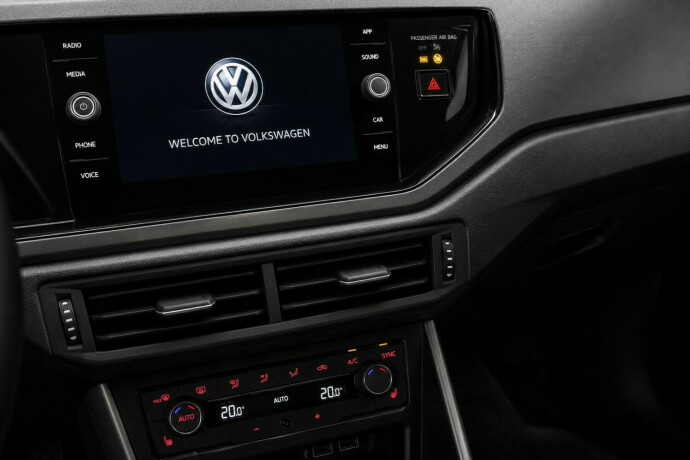 volkswagen-polo-bensin-2019-big-8
