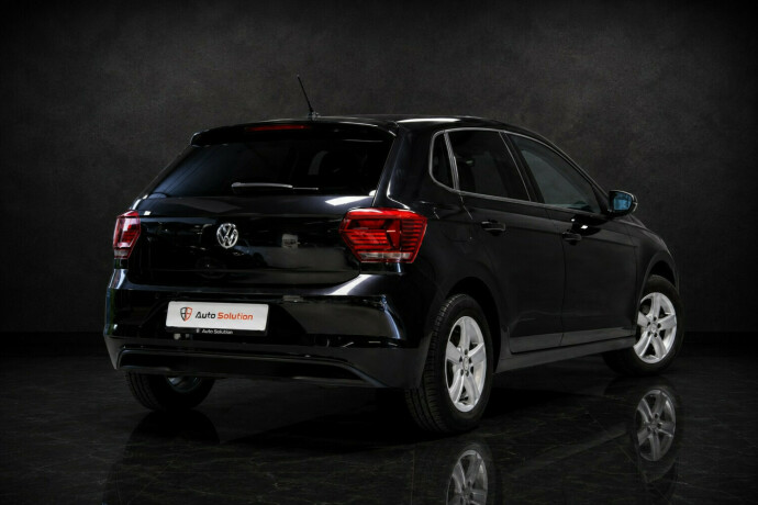 volkswagen-polo-bensin-2019-big-1