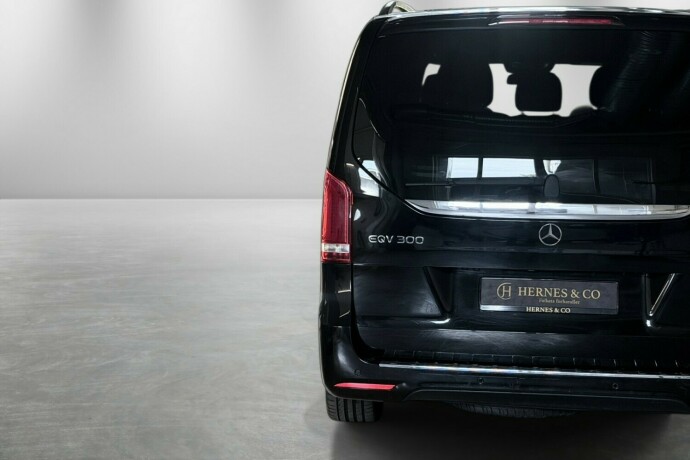 mercedes-benz-eqv-elektrisitet-2022-big-8