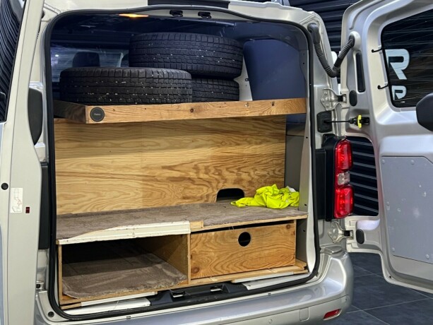 citroen-jumpy-diesel-2019-big-26
