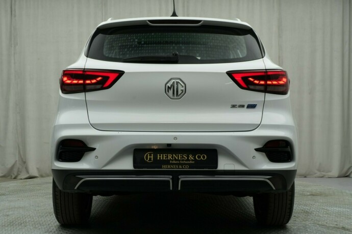 mg-zs-ev-elektrisitet-2023-big-51