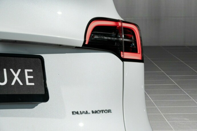 tesla-model-y-elektrisitet-2024-big-9