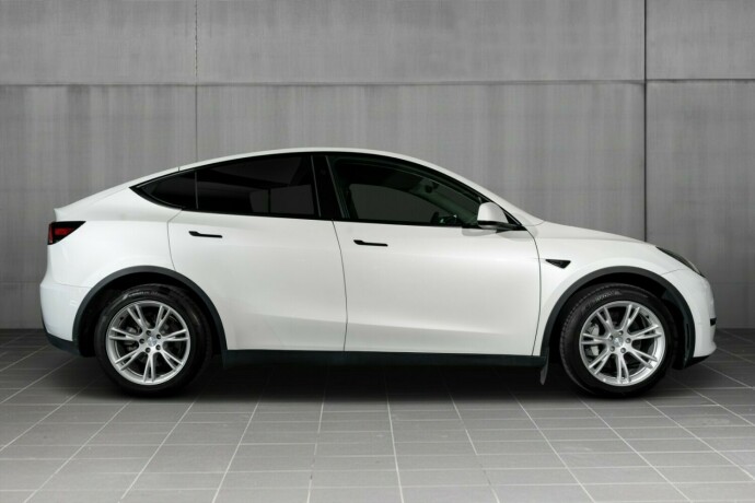 tesla-model-y-elektrisitet-2024-big-11