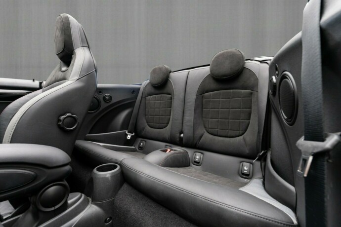 mini-john-cooper-works-bensin-2024-big-50