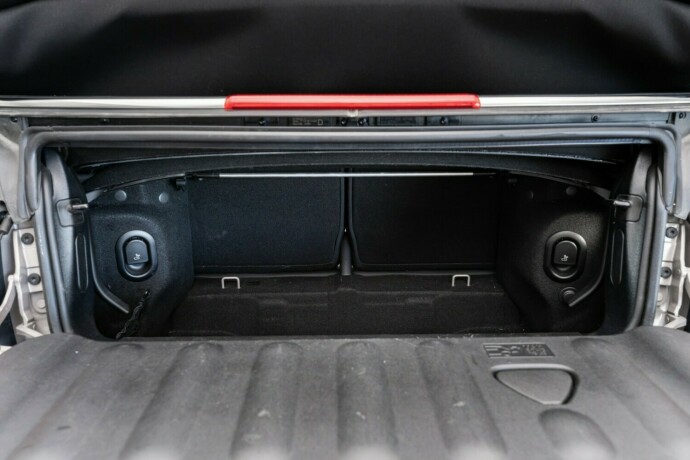 mini-john-cooper-works-bensin-2024-big-57