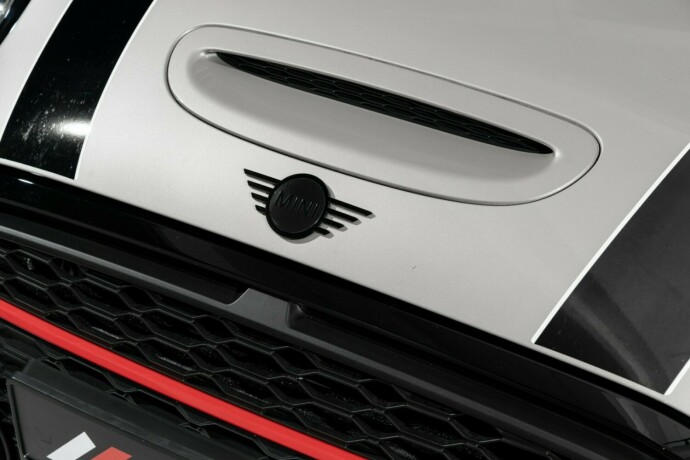mini-john-cooper-works-bensin-2024-big-11