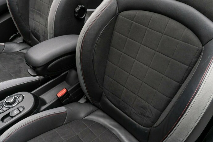 mini-john-cooper-works-bensin-2024-big-49