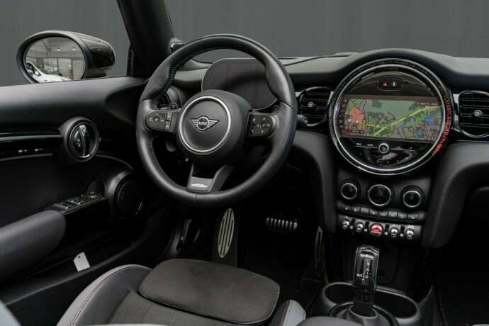 mini-john-cooper-works-bensin-2024-big-56