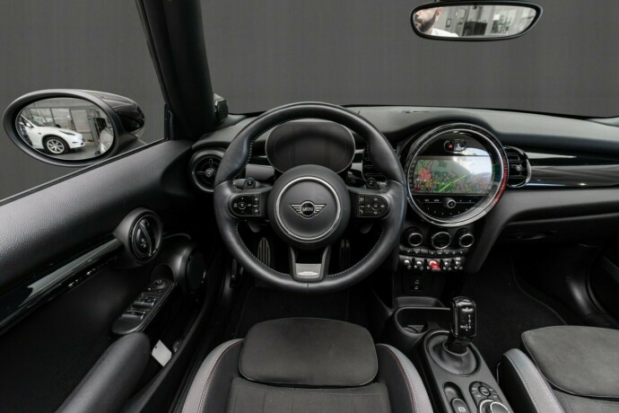 mini-john-cooper-works-bensin-2024-big-25