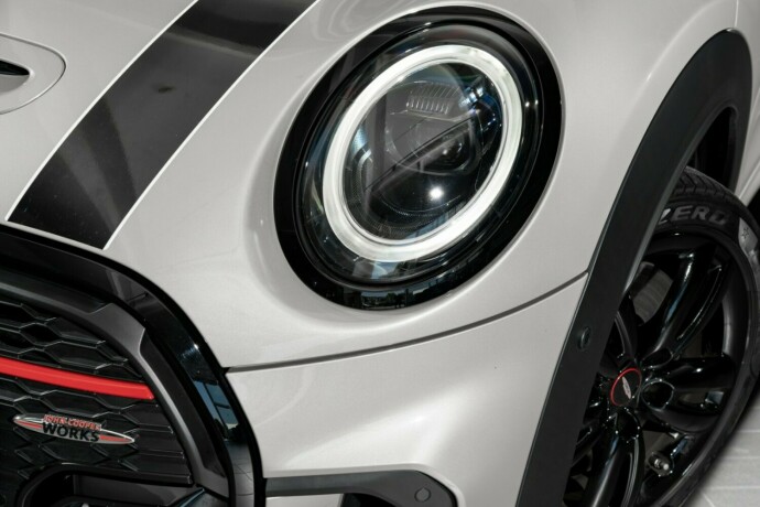 mini-john-cooper-works-bensin-2024-big-16