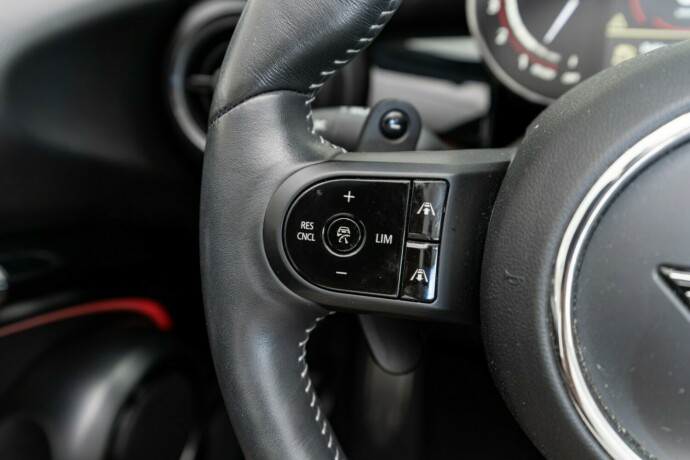 mini-john-cooper-works-bensin-2024-big-27