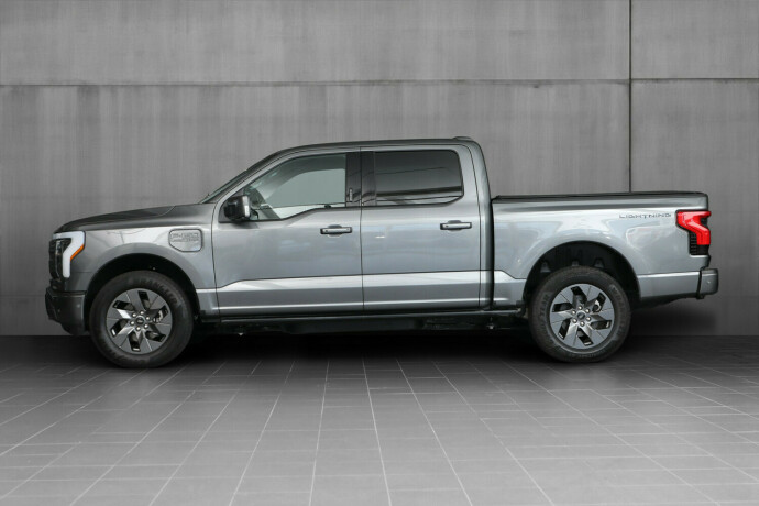 ford-f-150-elektrisitet-2023-big-2